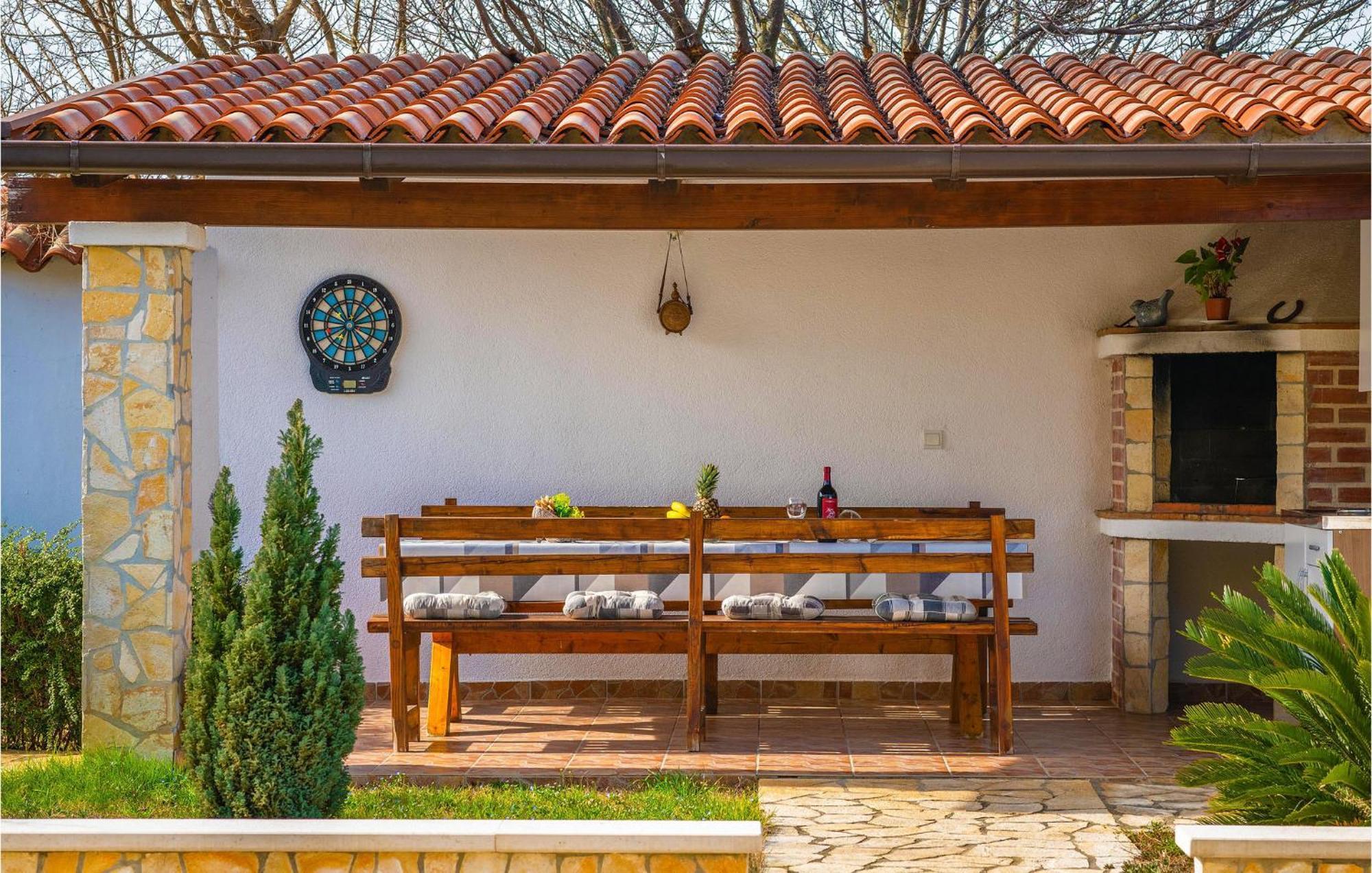 Holiday home 4 Bedroom Beautiful In *